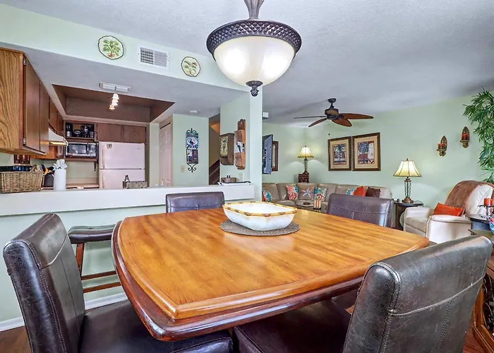 Sunset Gulf Views 2-min Walk To Pool Apartment *