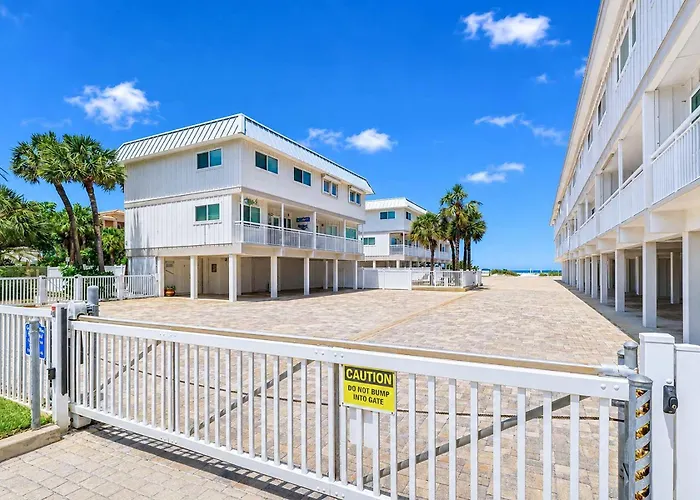 Sunset Gulf Views 2-min Walk To Pool * Clearwater Beach